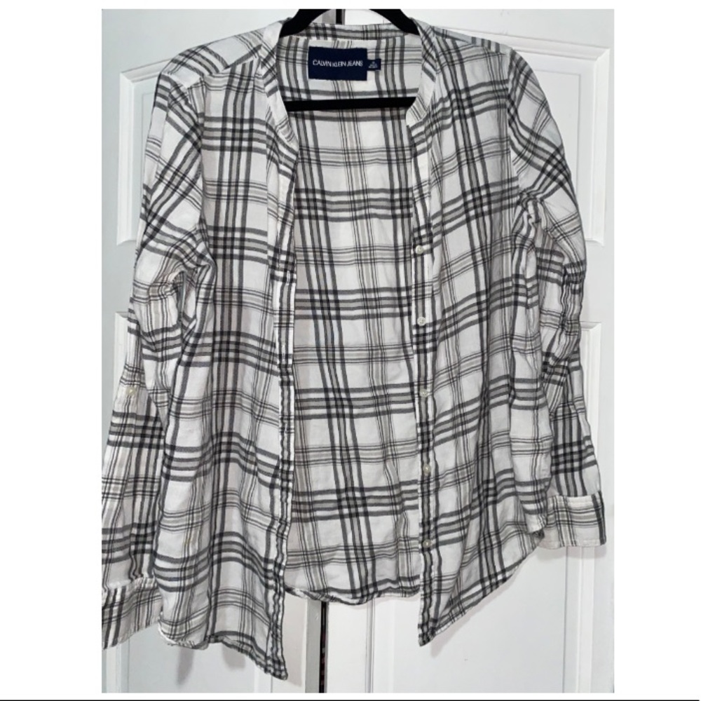 Plaid button down Calvin Klein shirt